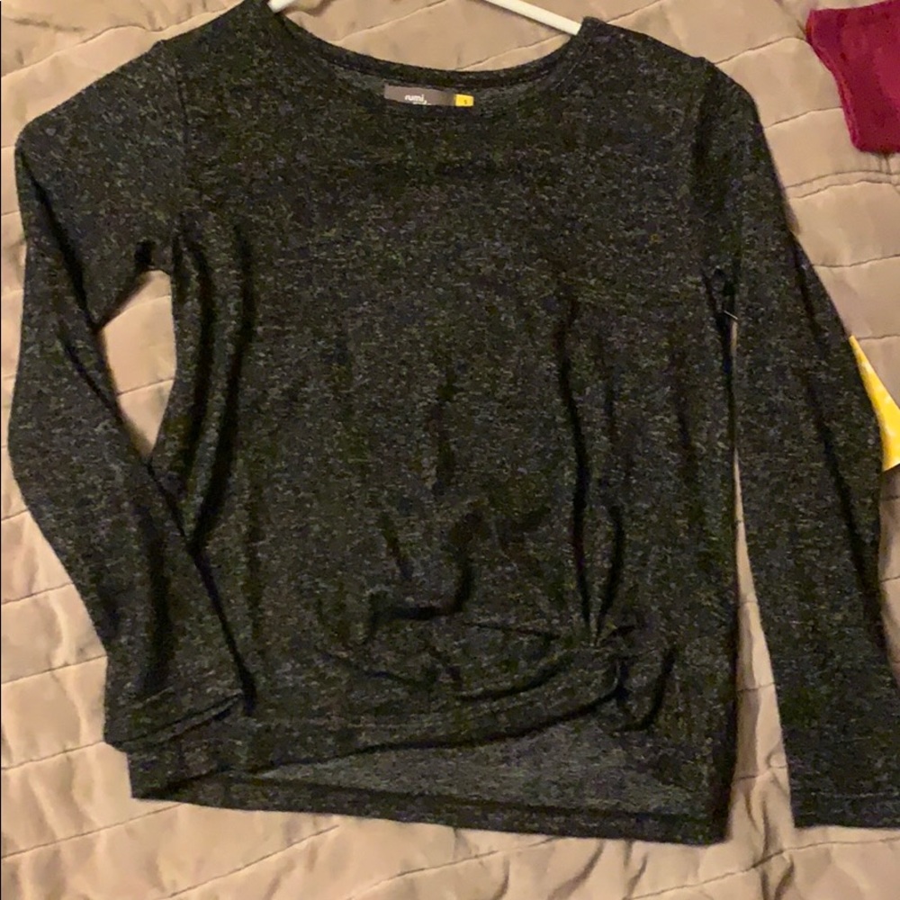 Long sleeve knot front top